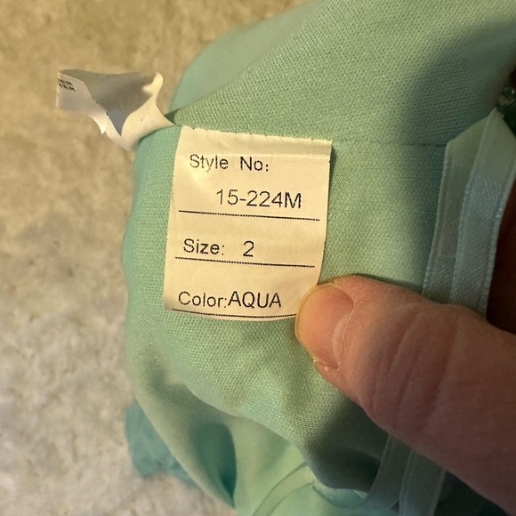 💎 Madison James Aqua Beaded Jersey Gown – Size 2, Fits 2 or 4 - Picture 4 of 5